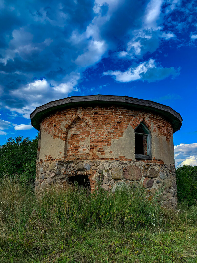 Chapel, memorial cross Часовня-усыпальница рода Дыбовских, Minsk District, photo