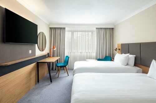 Гостиница Holiday Inn London-Gatwick Airport, an Ihg Hotel