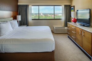 Гостиница DoubleTree by Hilton Spokane City Center