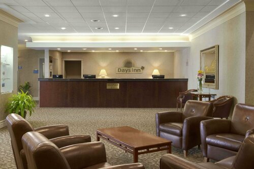 Гостиница Nova Inn Yellowknife в Йеллоунайф