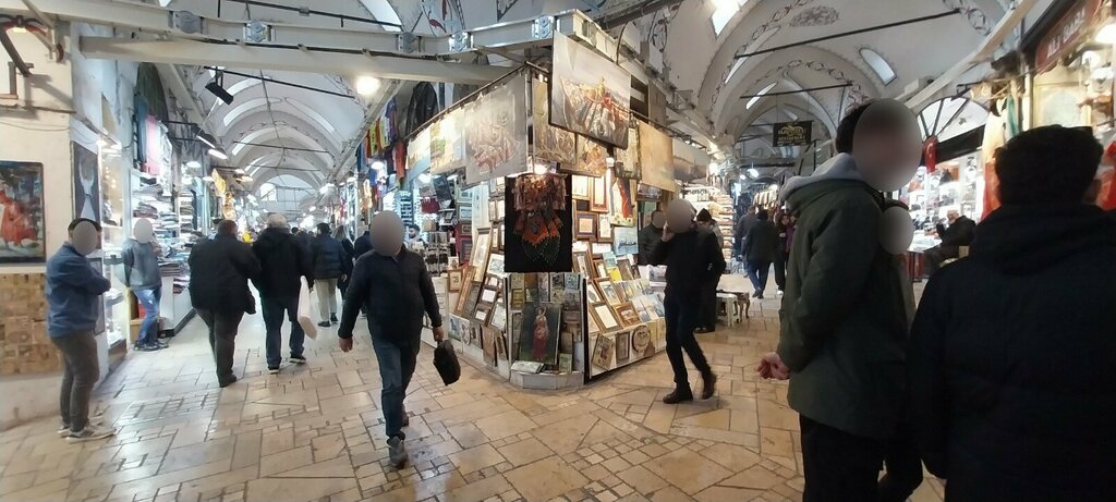 Art gallery Table Artist, Istanbul, photo