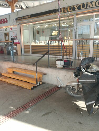 Meral Kuyumculuk Fotoğraf 2