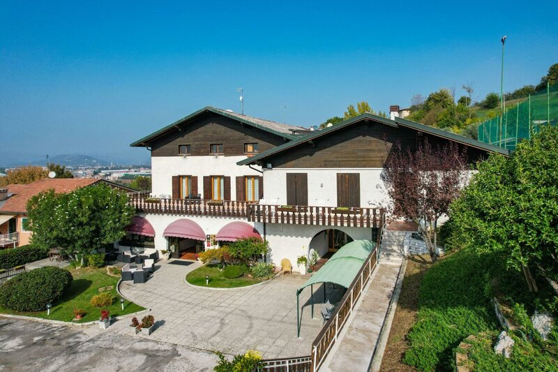 Гостиница Hotel New Genziana