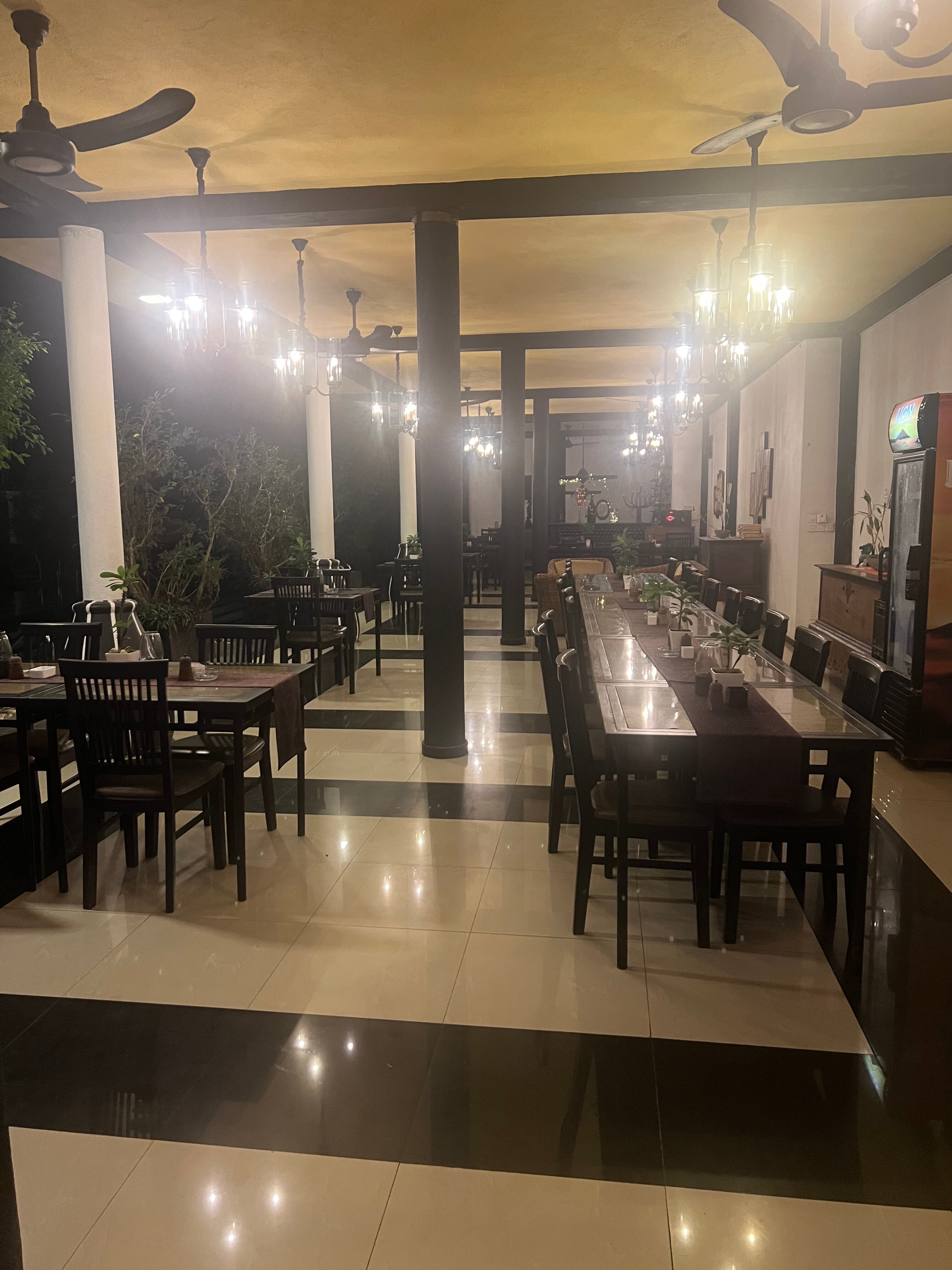 Фото Sea View Beach Unawatuna Hotel