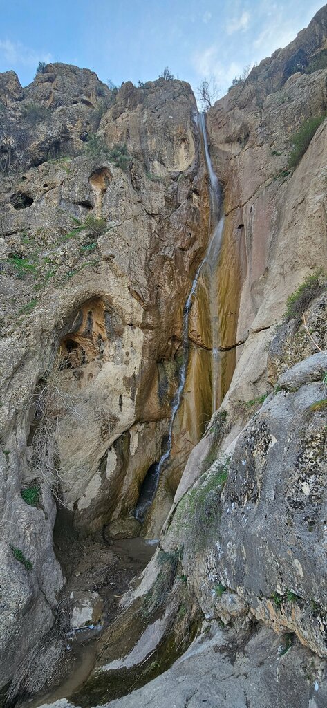Waterfall Waterfall, Tashkent Province, photo