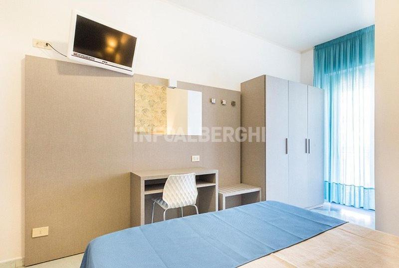 Фото Hotel Christian