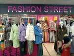Fashion Street (Oktyabrskoy Revolyutsii Street, 362), clothing store