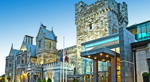 Гостиница Clontarf Castle Hotel в Ирландии