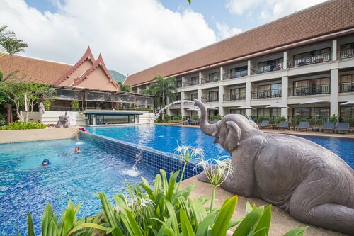 Гостиница Deevana Patong Resort & SPA