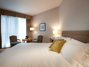 Гостиница Metropolitan Hotel Vancouver
