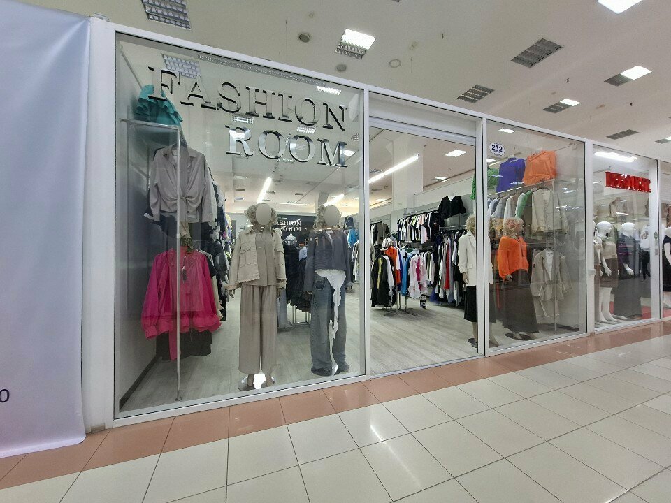 Clothing store Fashion Room, Omsk, photo