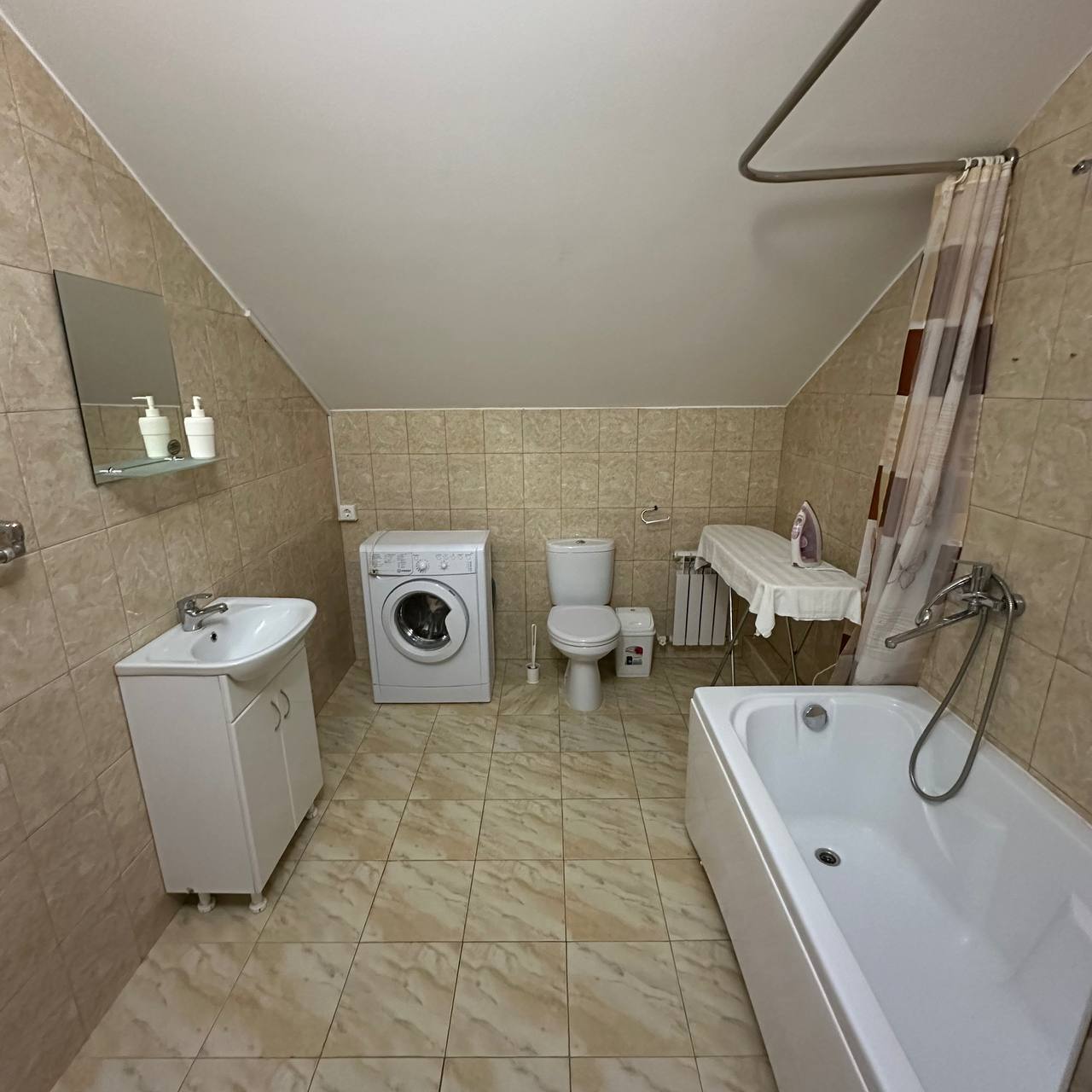 Фото Атлант