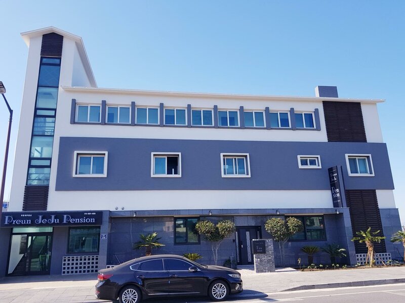 Гостиница Preun Jeju Pension