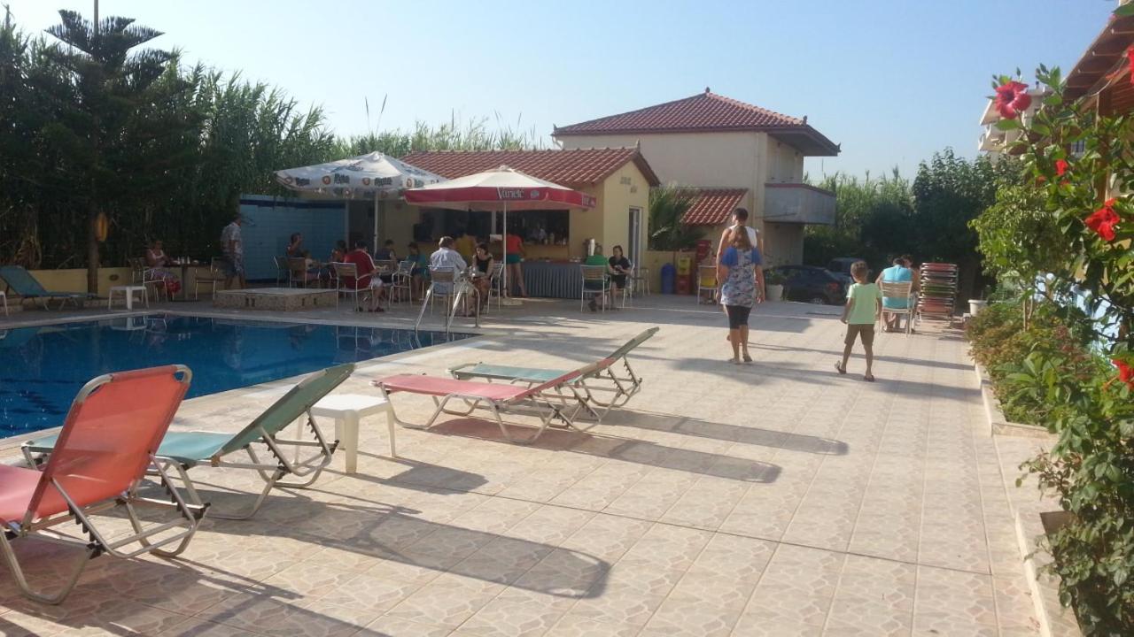 Фото Eleni Palace