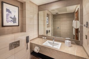 Гостиница Four Points by Sheraton Jeddah Corniche