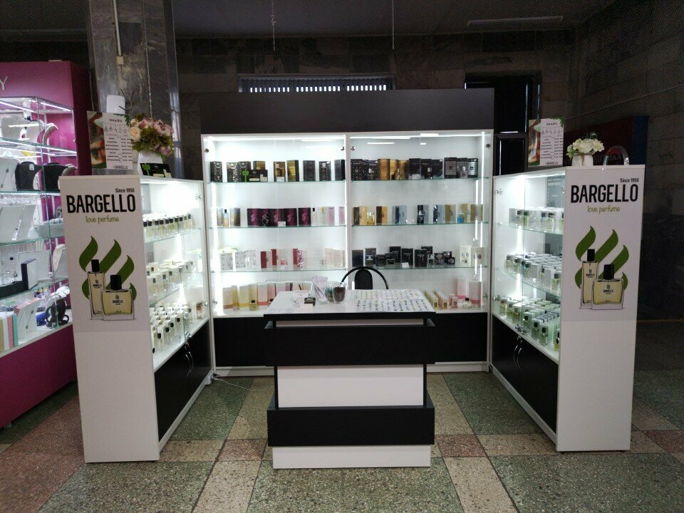 Perfume and cosmetics shop Bargello, Mogilev, photo
