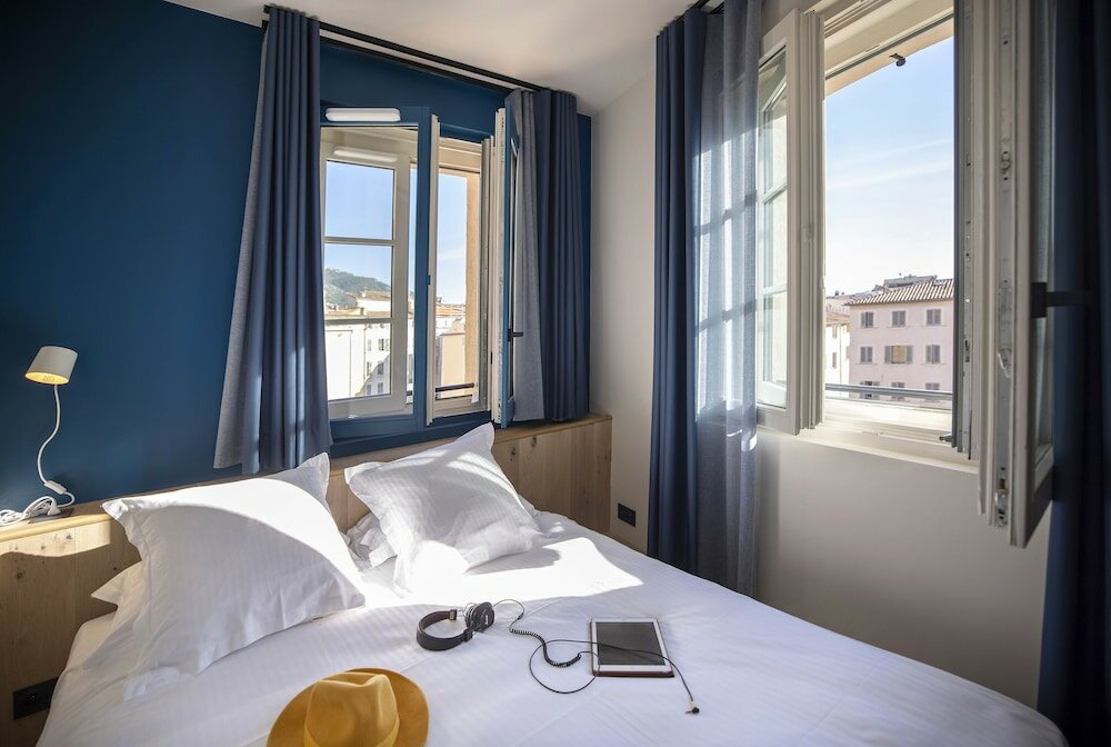 Фото Hotel L'Eautel Toulon Port