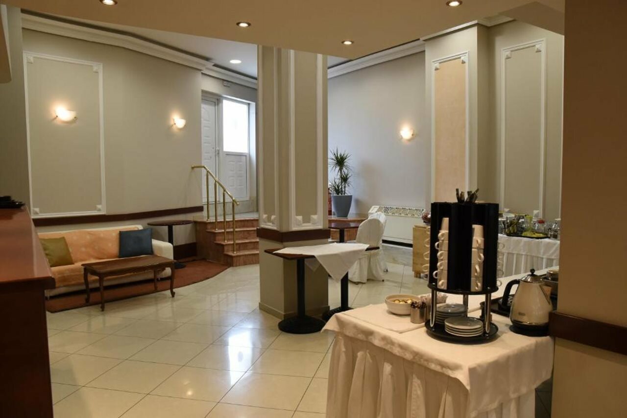 Фото Achillion Hotel