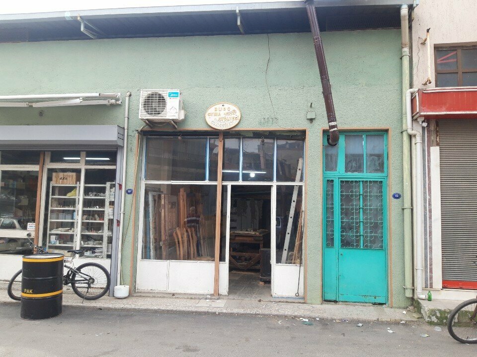 Lumber Burç Carving Workshop, Izmir, photo