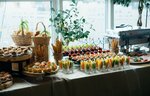 Shcherbinin's kitchen (Kolskaya Street, 2к4) ، تقديم الطعام