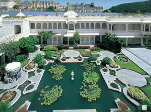 Гостиница Taj Lake Palace