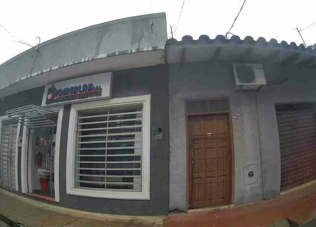 Equipment of laboratories Biomerlab, Santa Cruz de la Sierra, photo