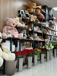 Cvetograd (Moskovskiy Tract Street, 142с2), floristeria