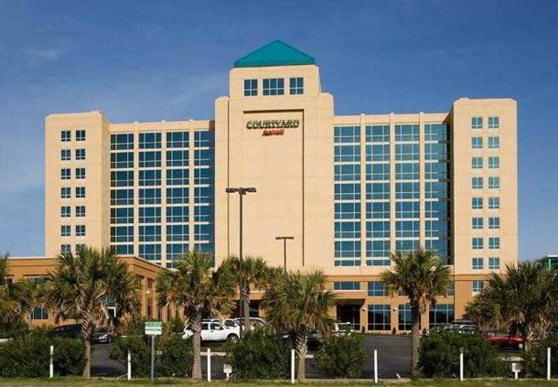 Гостиница Courtyard by Marriott Carolina Beach