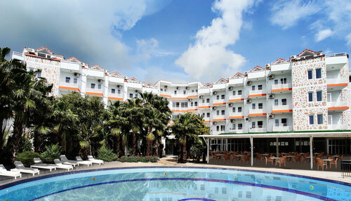 Гостиница Sailor's Park Hotel в Кирише