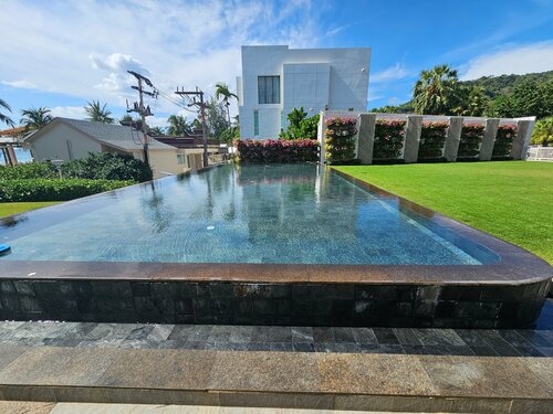 Внешний вид отеля The Shore at Katathani в Кароне, фото 5