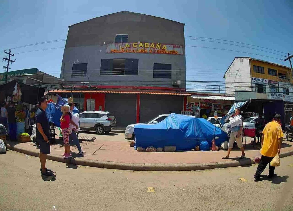 Egg and poultry meat La cabaña, Santa Cruz de la Sierra, photo