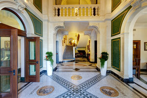 Гостиница Grand Hotel Des Ètrangers