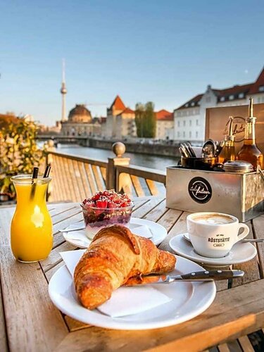 Гостиница Hotel Neuer Fritz в Берлине