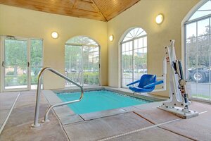 Гостиница Super 8 by Wyndham Salt Lake City Airport