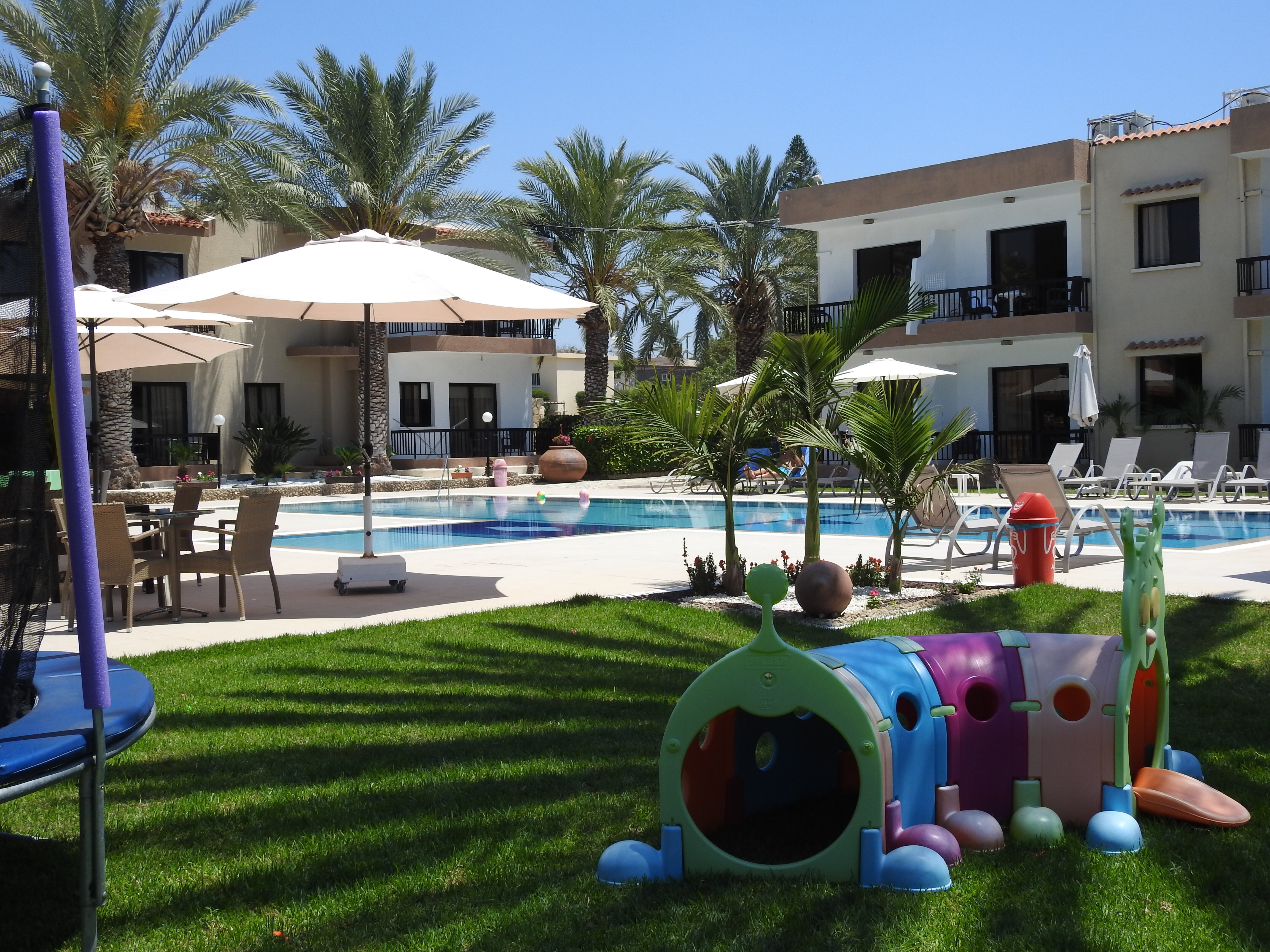 Фото Anna Hotel Apartments