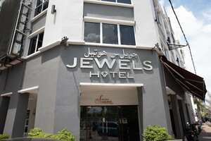 Гостиница Jewels Hotel