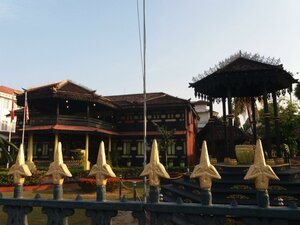 Гостиница Jewels Hotel