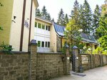 Домик охотника (gorodskoy posyolok Toksovo, Sanatornaya ulitsa, 33А) ، مقهى