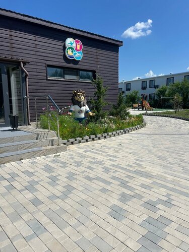 Үй иесінің ұлы мен үй қызметкері туралы порно онлайн көру.