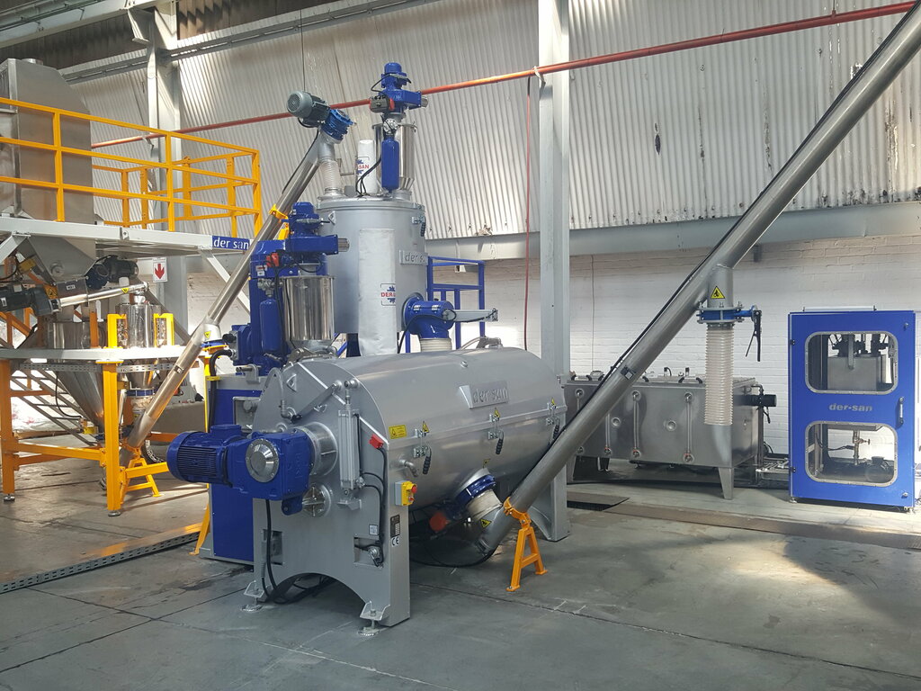 Plastic processing equipment Dersan Pvc Makineleri, Silivri, photo
