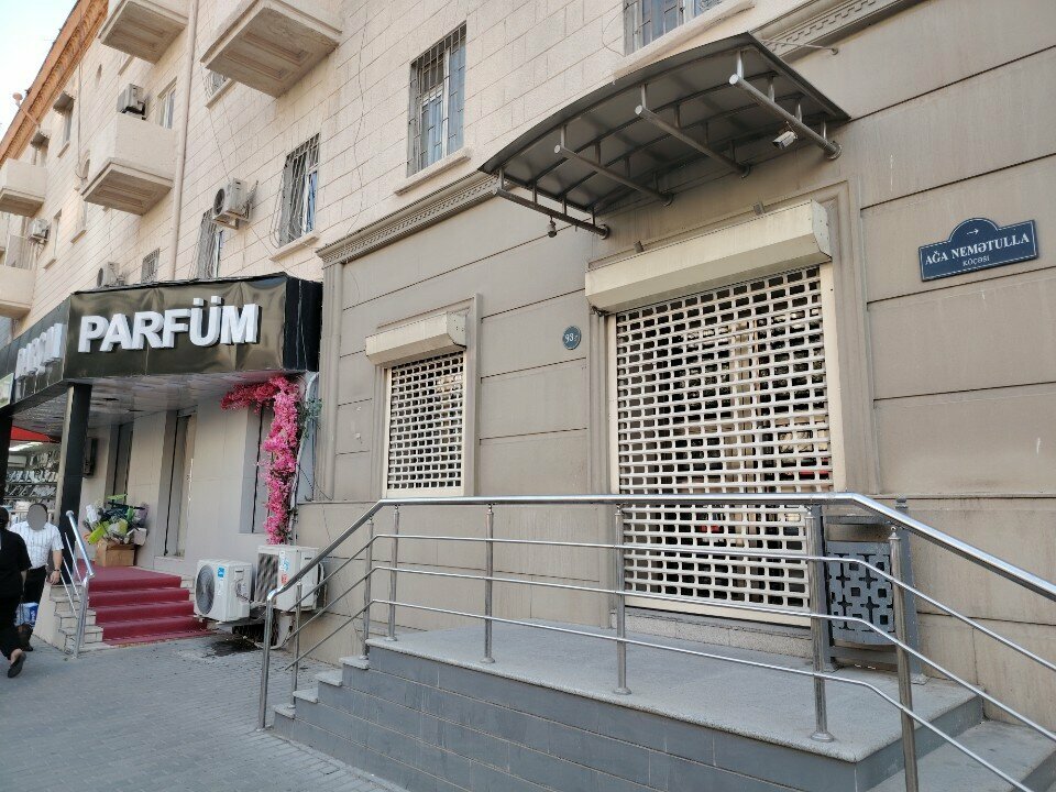 Aptek Loğman, Bakı, foto