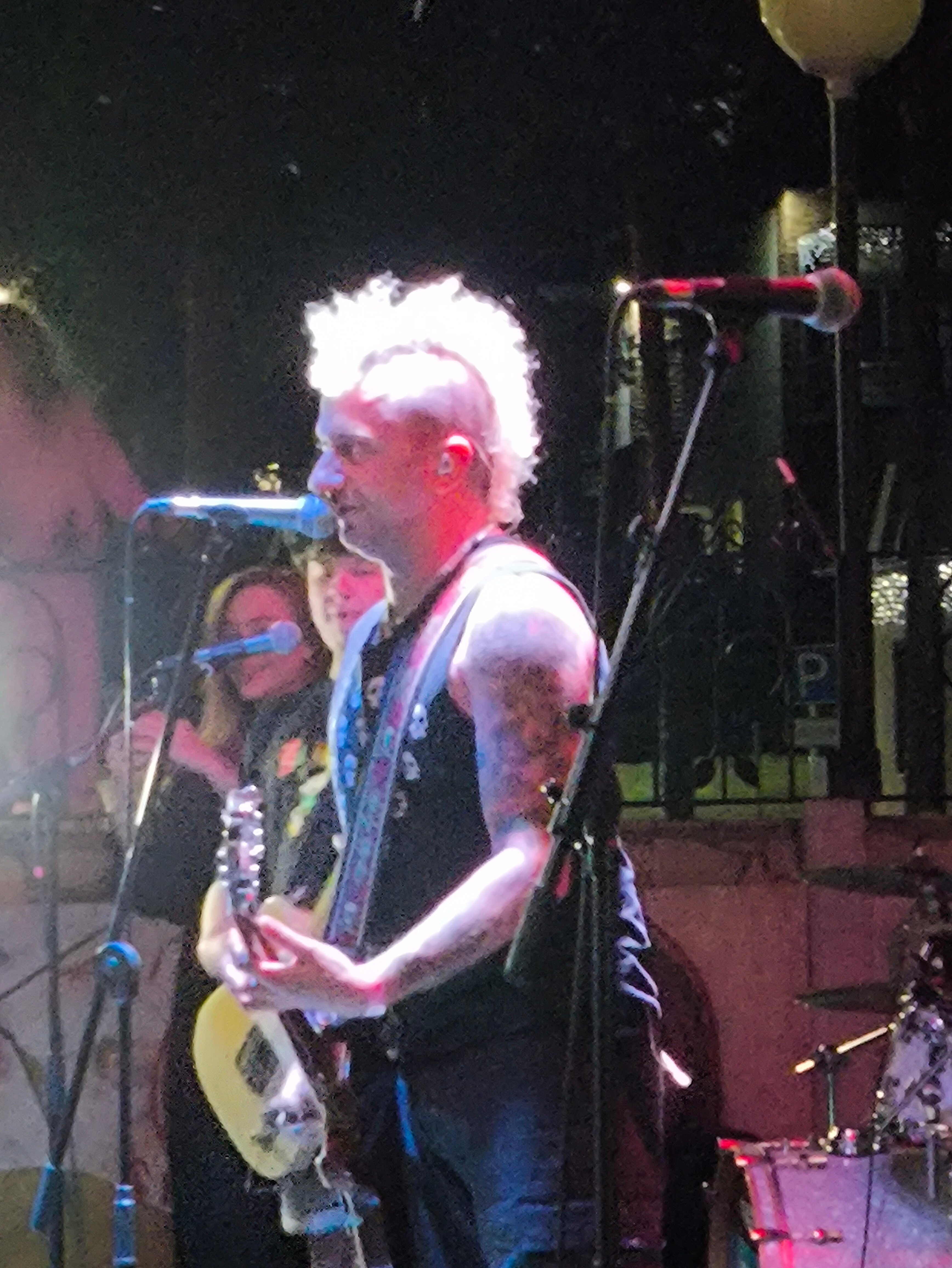 Фото Новая волна