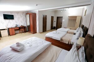 Гостиница Garden City