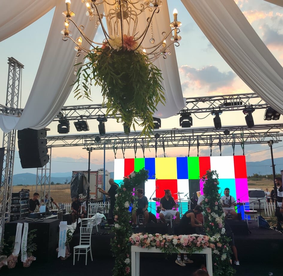 Electronics store Sound Light Market, Izmir, photo