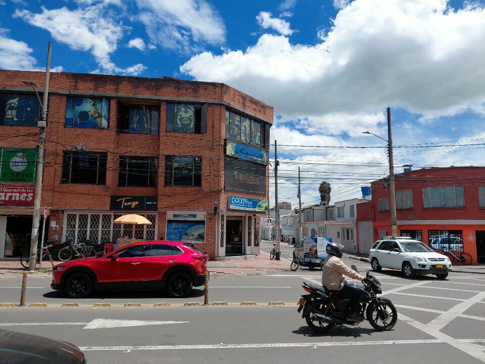Dance school Salsa Latina, Bogota, photo