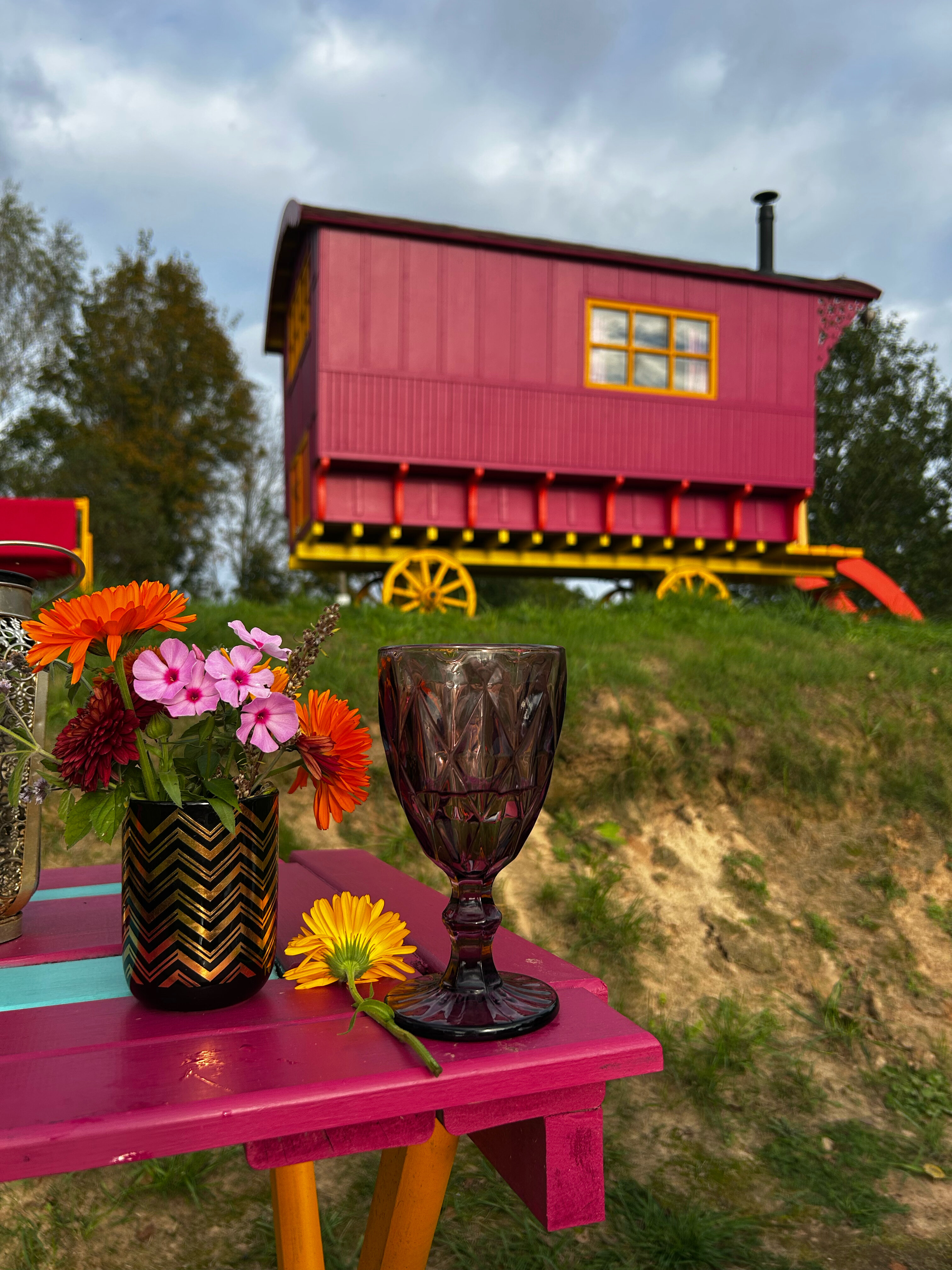 Фото Кибитка на холме