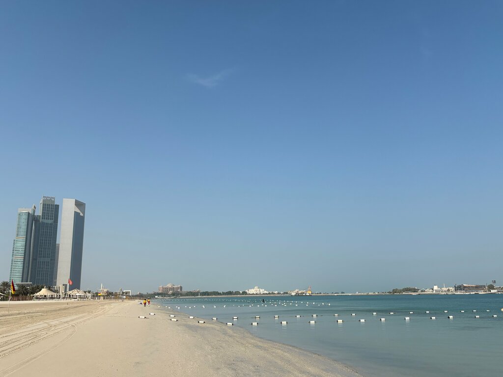 Beach Corniche Beach, Abu Dhabi, photo