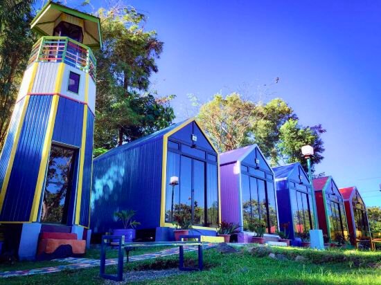 Hotel Lanzones Cabana, Camiguin, photo