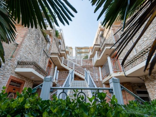 Фото Homefourest Resort