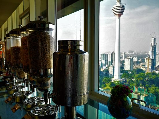 Фото Platinum Klcc Kuala Lumpur by SabaSuites